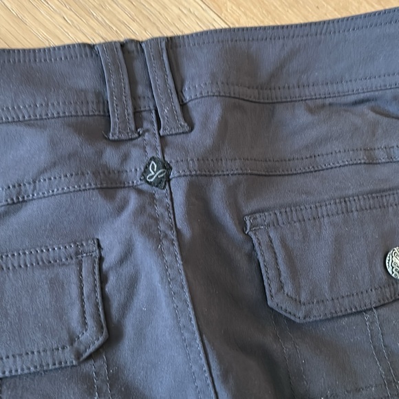 Prana dark grey pants with 2 lengths: full length or capris - Picture 7 of 10
